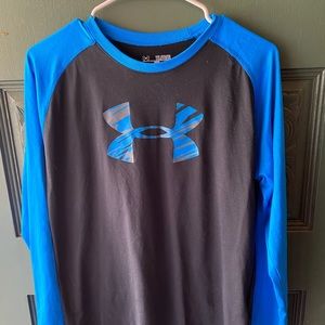 Boys XL Under Armour Long Sleeve Shirt
